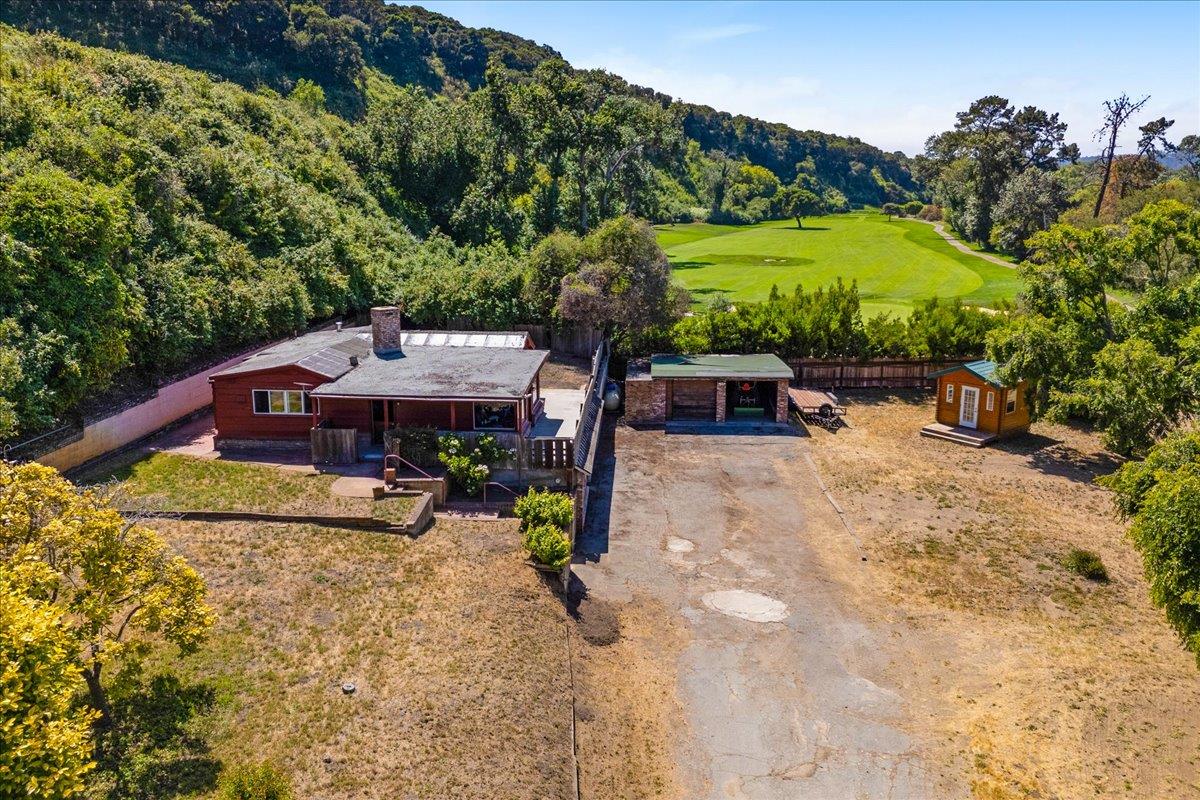 Detail Gallery Image 8 of 45 For 28120 Schulte Rd, Carmel,  CA 93923 - 4 Beds | 2 Baths