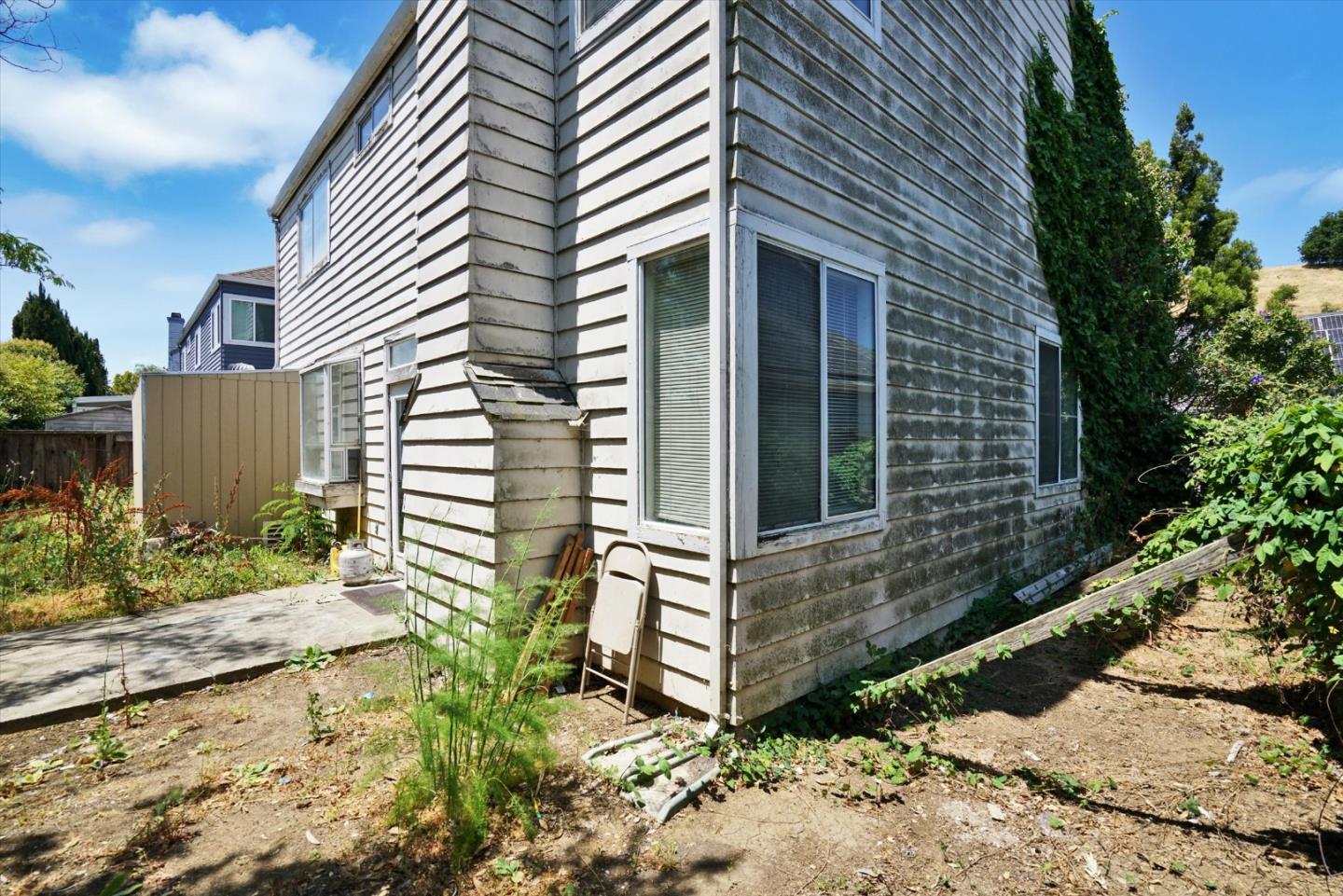 Detail Gallery Image 23 of 37 For 252 Waterview Ter, Vallejo,  CA 94591 - 4 Beds | 2/1 Baths