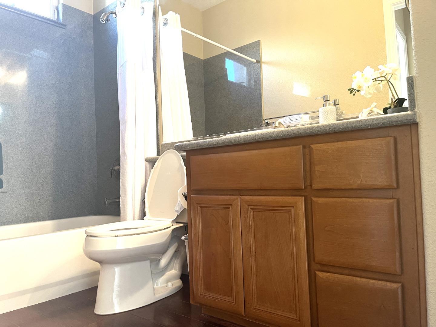 Detail Gallery Image 11 of 25 For 965 Cole Pl, Santa Clara,  CA 95054 - 3 Beds | 3 Baths