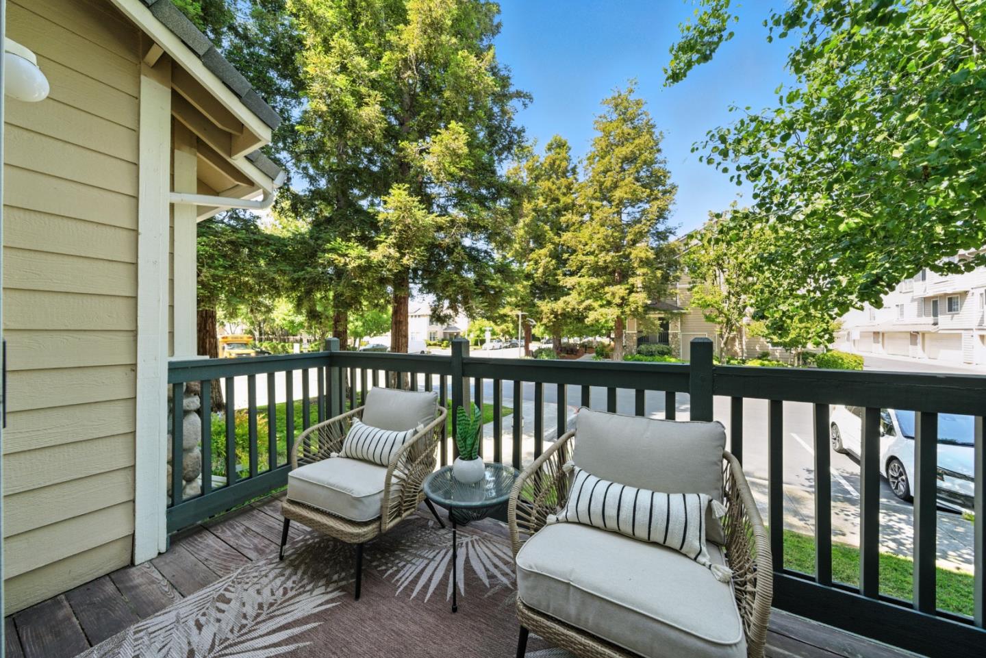 Detail Gallery Image 11 of 66 For 1910 Beaufort Ter, San Jose,  CA 95131 - 3 Beds | 2/1 Baths