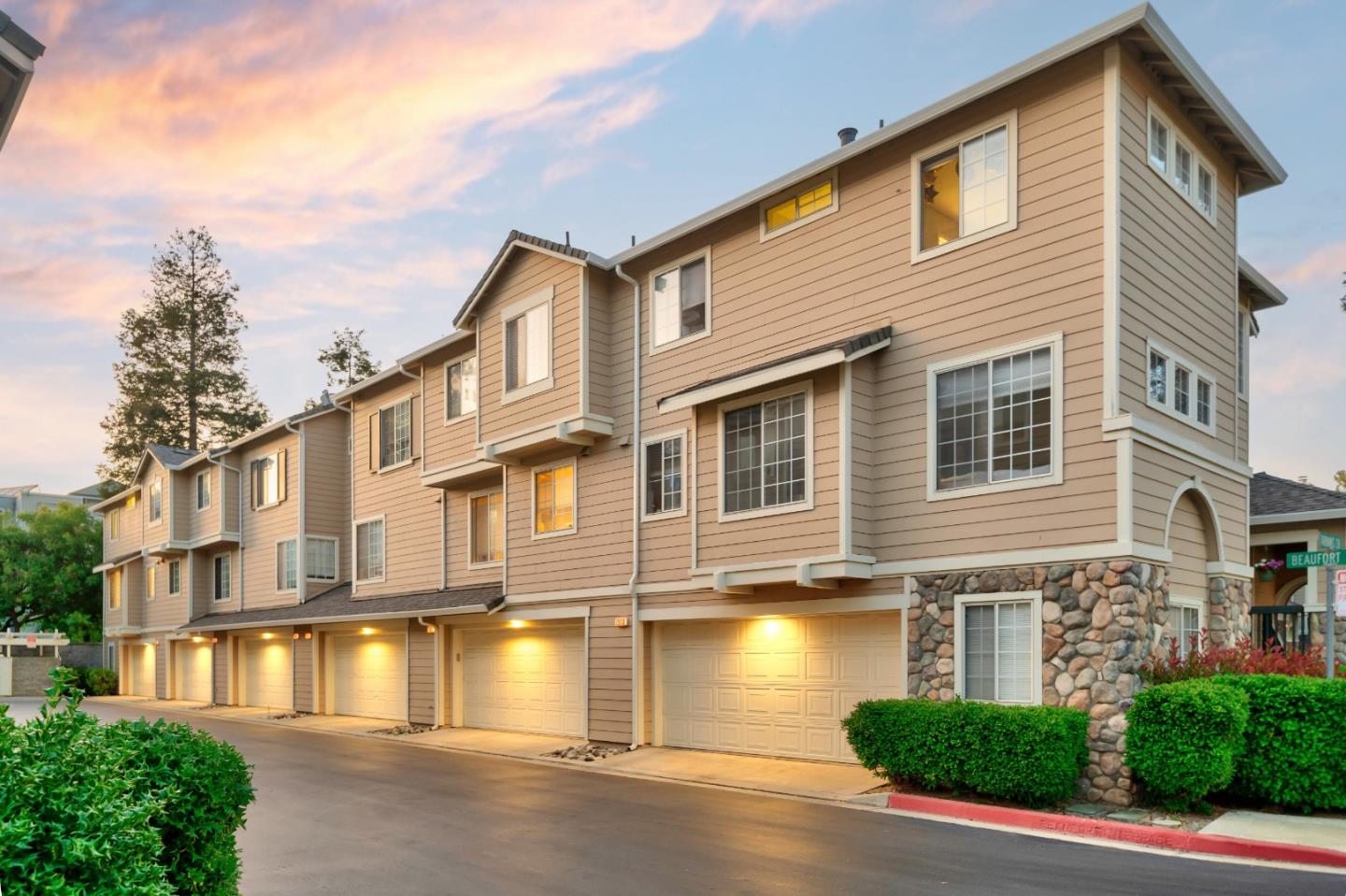 Detail Gallery Image 43 of 66 For 1910 Beaufort Ter, San Jose,  CA 95131 - 3 Beds | 2/1 Baths