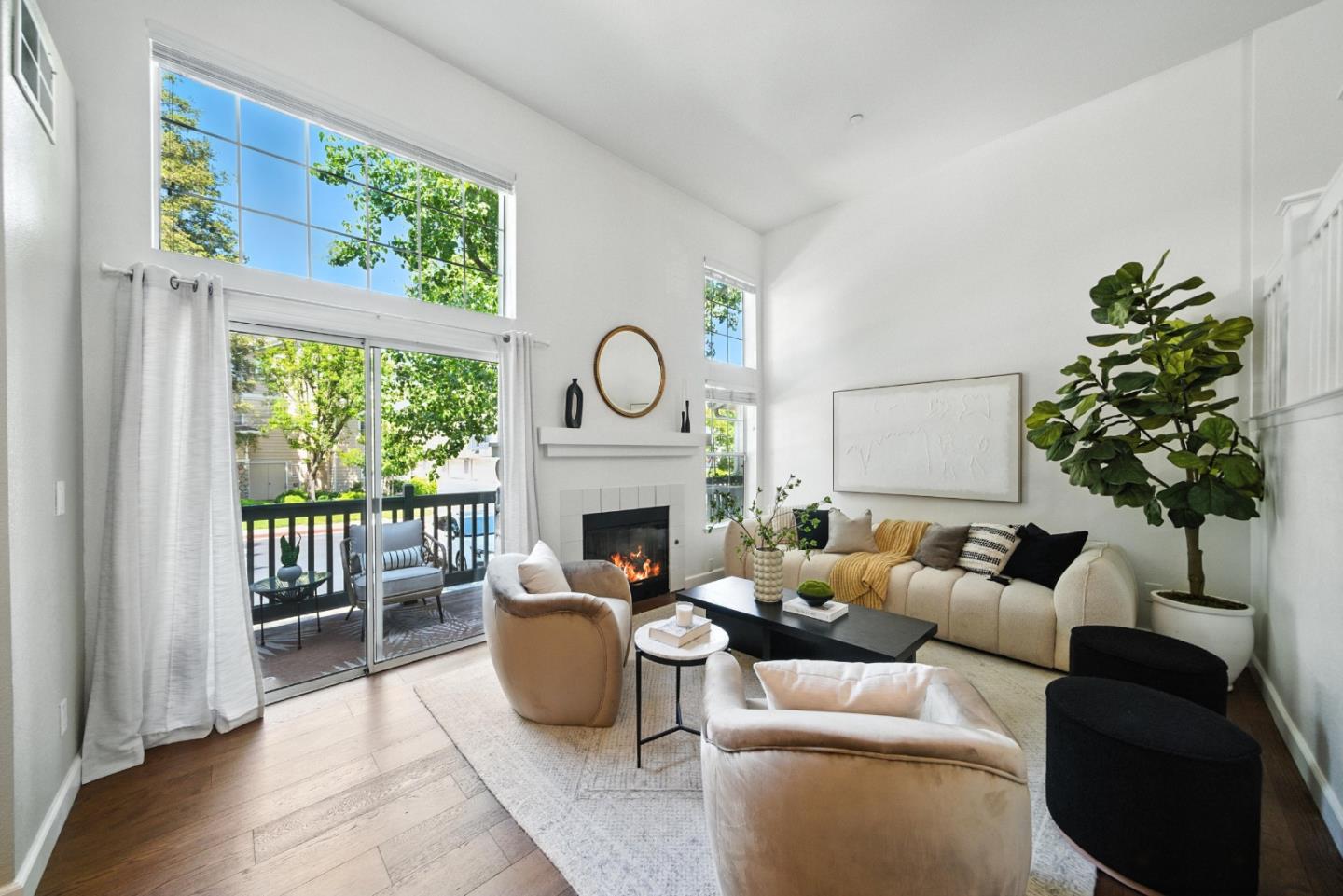 Detail Gallery Image 6 of 66 For 1910 Beaufort Ter, San Jose,  CA 95131 - 3 Beds | 2/1 Baths