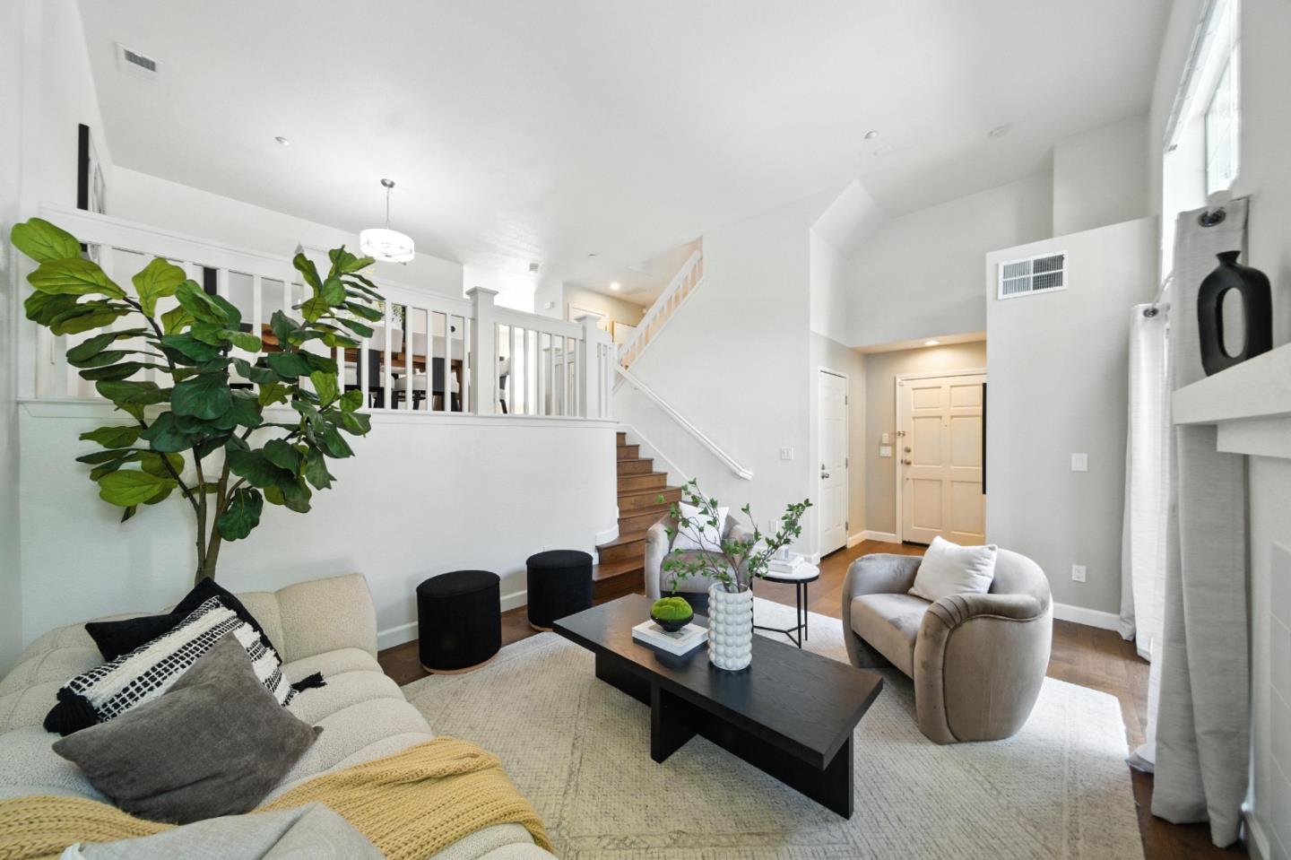 Detail Gallery Image 7 of 66 For 1910 Beaufort Ter, San Jose,  CA 95131 - 3 Beds | 2/1 Baths