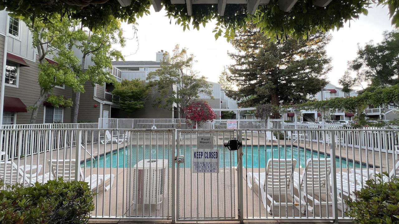 Detail Gallery Image 13 of 15 For 250 Santa Fe Ter #217,  Sunnyvale,  CA 94085 - 3 Beds | 2 Baths
