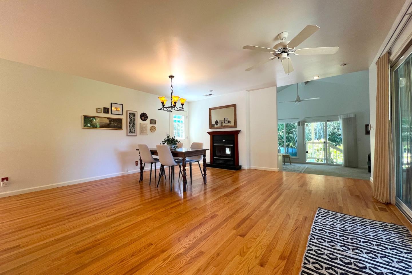 Detail Gallery Image 17 of 96 For 622 Quail Dr, Santa Cruz,  CA 95060 - 3 Beds | 2 Baths