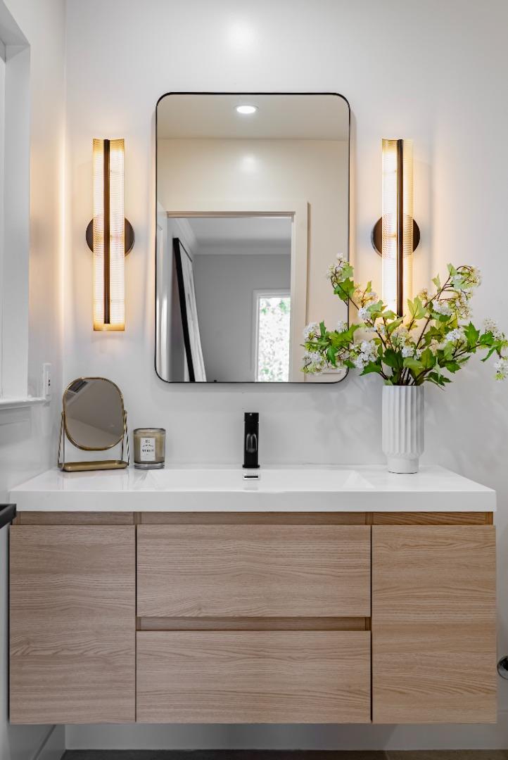 Detail Gallery Image 20 of 55 For 1129 Lexington Dr, Sunnyvale,  CA 94087 - 3 Beds | 2 Baths