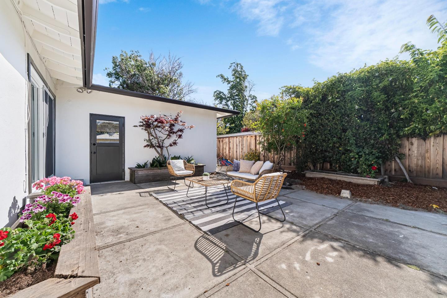 Detail Gallery Image 51 of 55 For 1129 Lexington Dr, Sunnyvale,  CA 94087 - 3 Beds | 2 Baths
