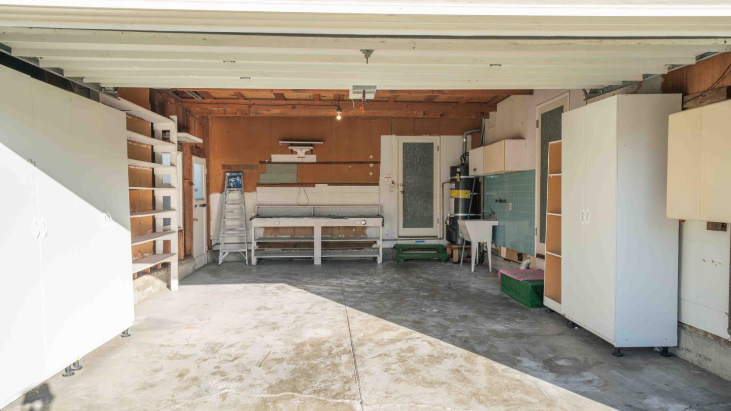 Detail Gallery Image 14 of 15 For 1091 Essex Ave, Sunnyvale,  CA 94089 - 3 Beds | 1 Baths