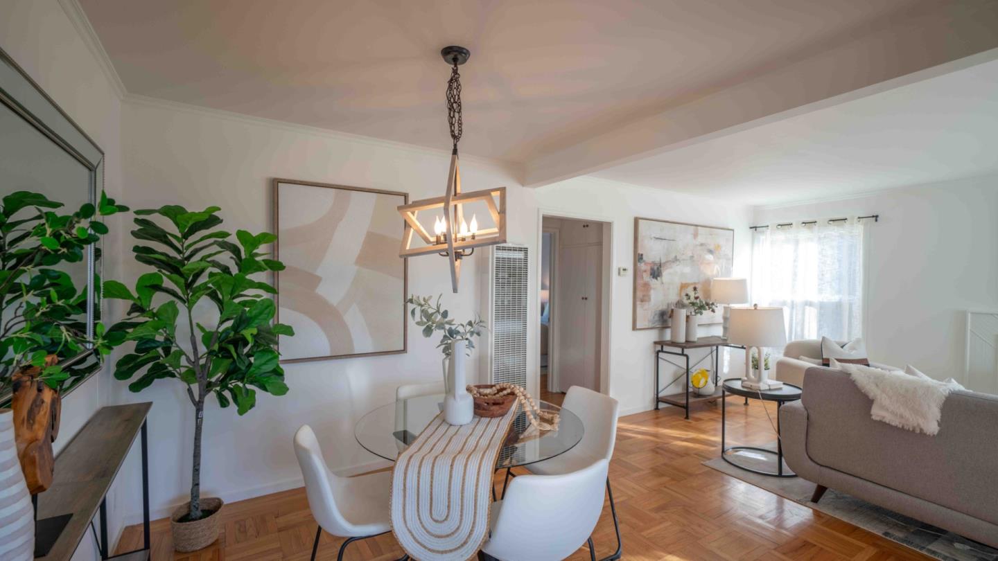 Detail Gallery Image 5 of 15 For 1091 Essex Ave, Sunnyvale,  CA 94089 - 3 Beds | 1 Baths