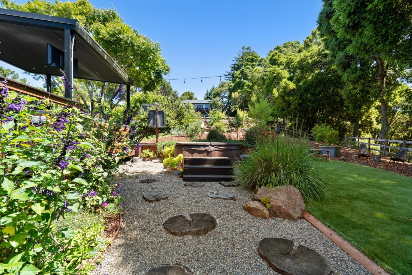 Detail Gallery Image 48 of 86 For 995 Old Farm Ln, Aptos,  CA 95003 - 3 Beds | 3 Baths