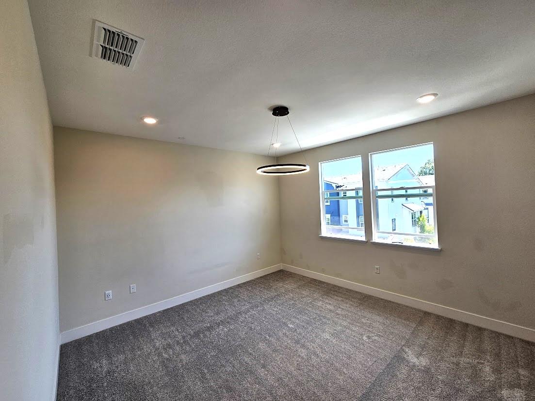 Detail Gallery Image 12 of 20 For 122 Ranch Ln, Mountain View,  CA 94040 - 3 Beds | 3/1 Baths