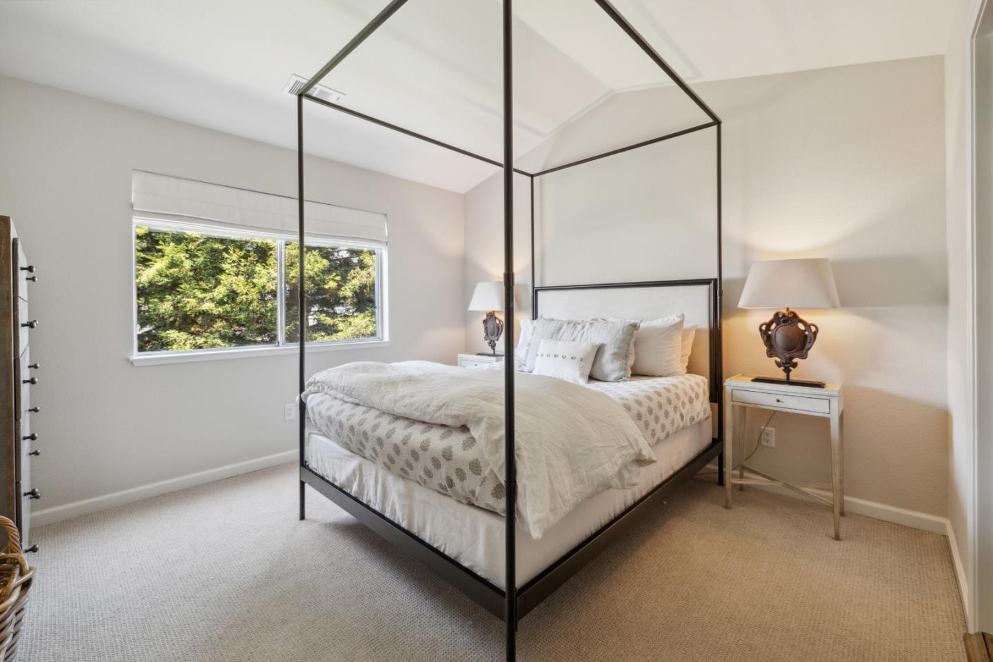 Detail Gallery Image 23 of 72 For 113 Claremont Ter, Santa Cruz,  CA 95060 - 2 Beds | 2/1 Baths