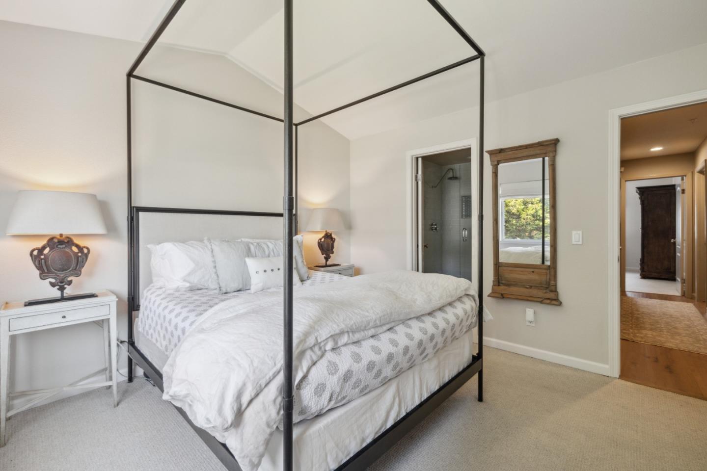Detail Gallery Image 25 of 72 For 113 Claremont Ter, Santa Cruz,  CA 95060 - 2 Beds | 2/1 Baths