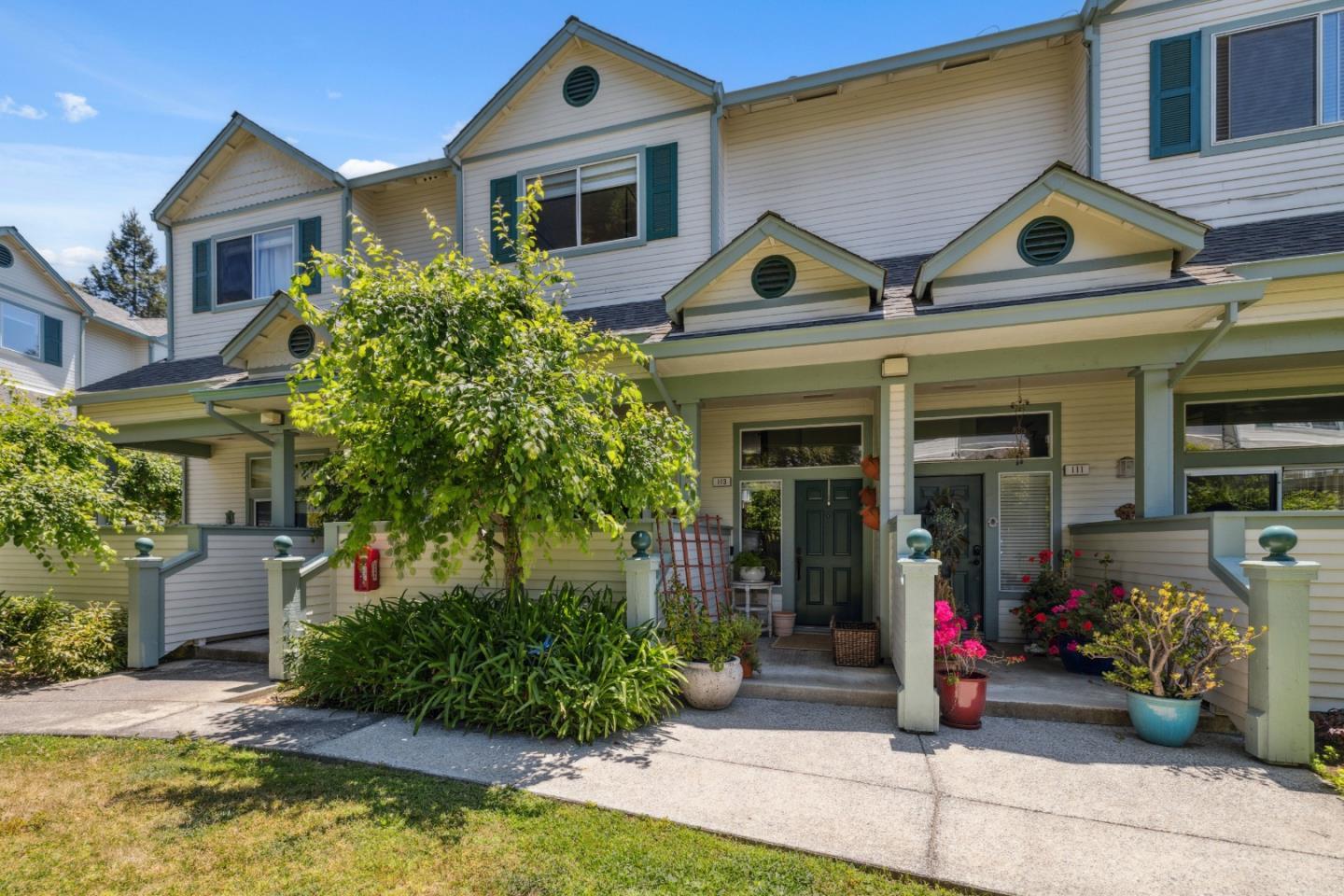 Detail Gallery Image 39 of 72 For 113 Claremont Ter, Santa Cruz,  CA 95060 - 2 Beds | 2/1 Baths