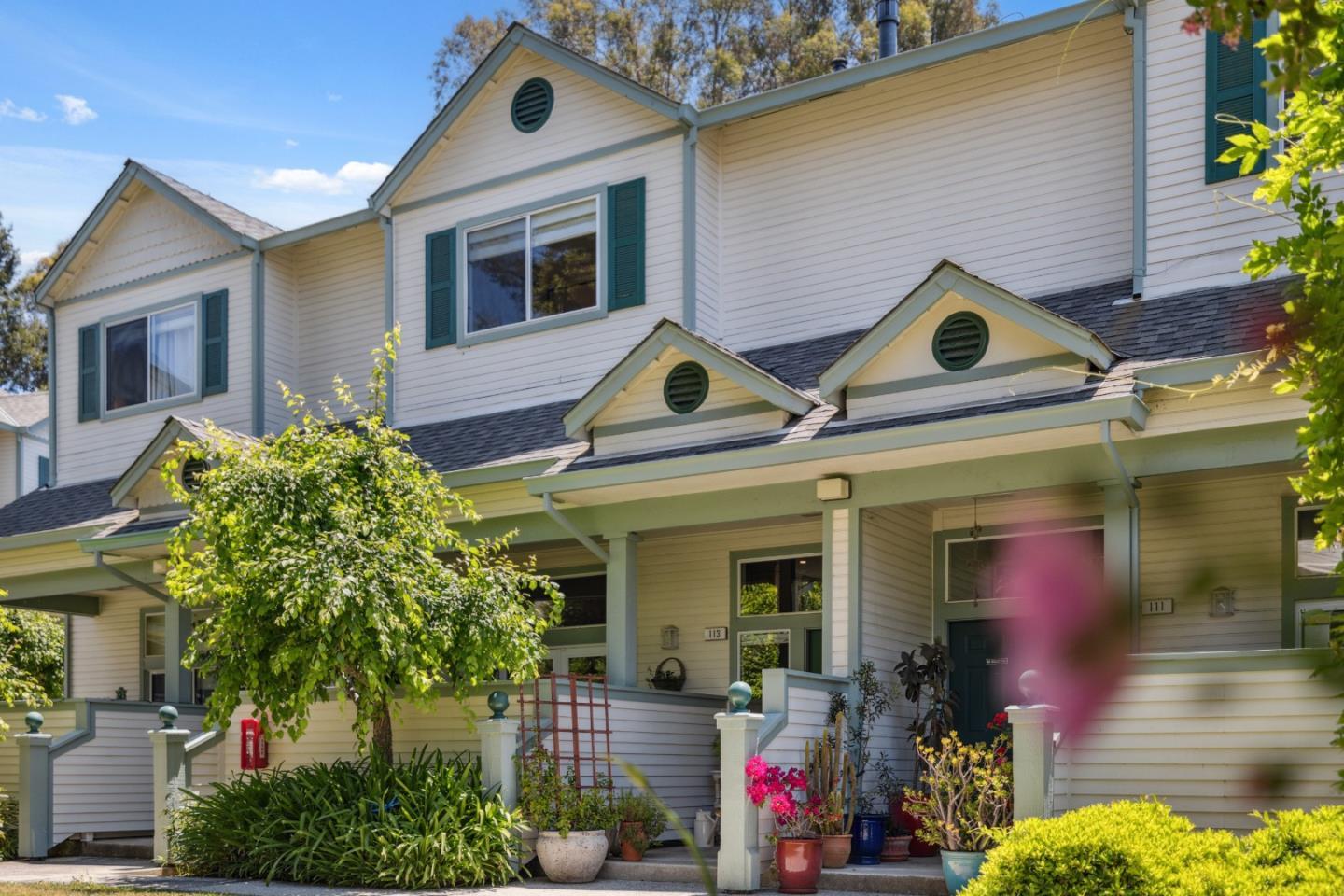 Detail Gallery Image 41 of 72 For 113 Claremont Ter, Santa Cruz,  CA 95060 - 2 Beds | 2/1 Baths