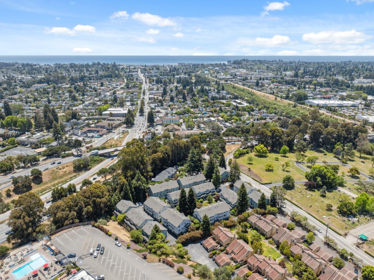 Detail Gallery Image 48 of 72 For 113 Claremont Ter, Santa Cruz,  CA 95060 - 2 Beds | 2/1 Baths