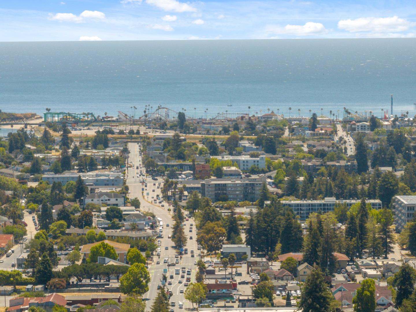 Detail Gallery Image 50 of 72 For 113 Claremont Ter, Santa Cruz,  CA 95060 - 2 Beds | 2/1 Baths