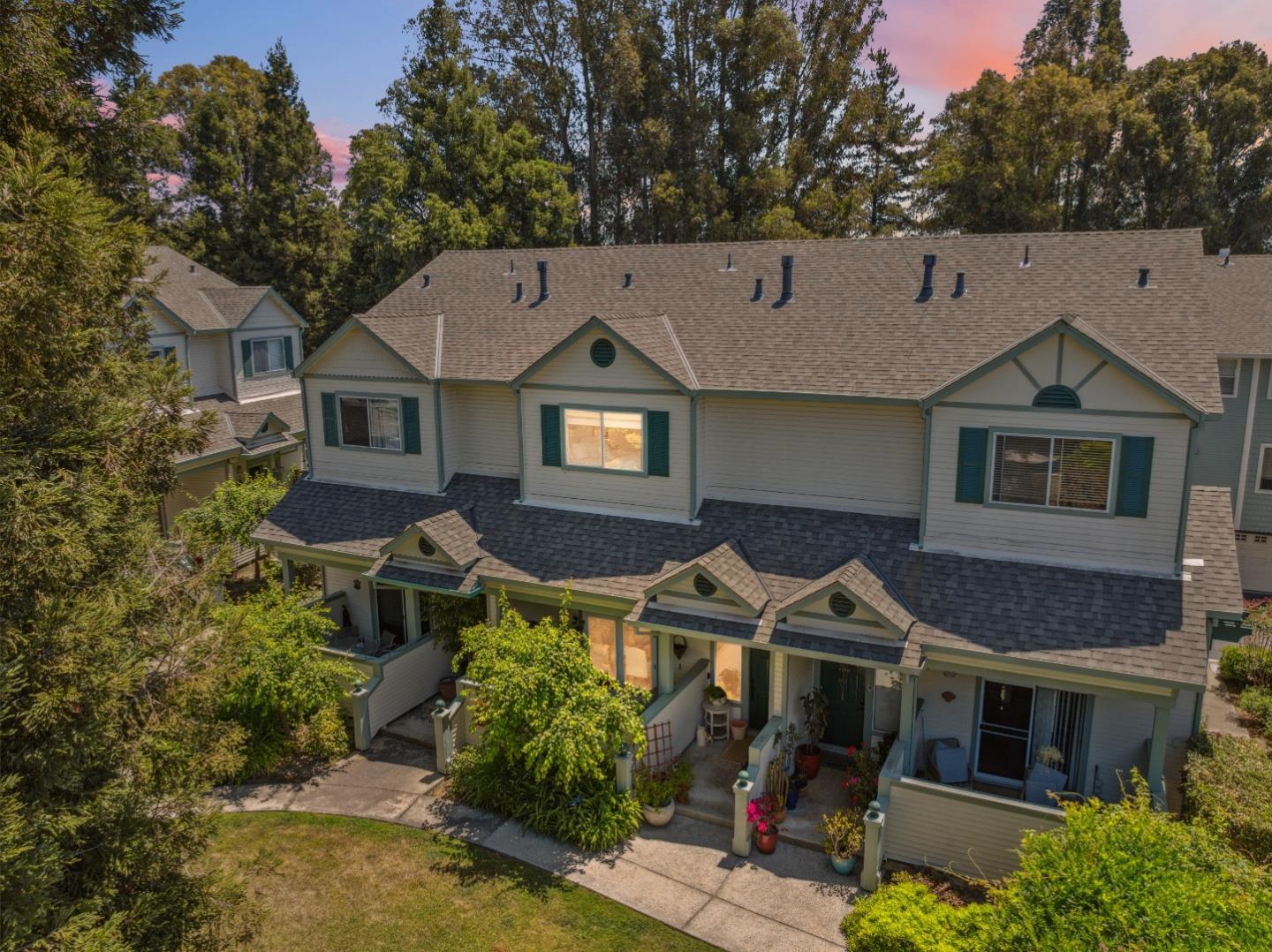 Detail Gallery Image 61 of 72 For 113 Claremont Ter, Santa Cruz,  CA 95060 - 2 Beds | 2/1 Baths