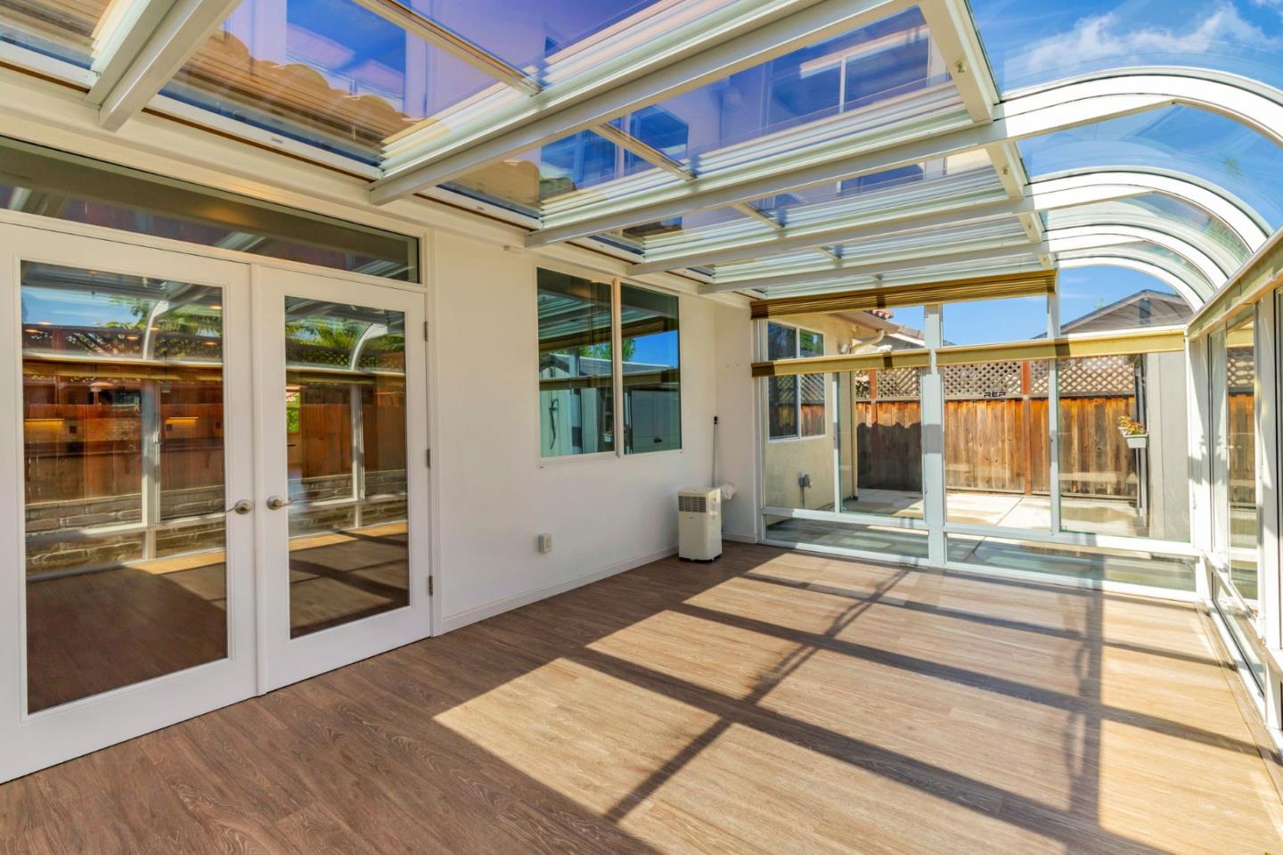 Detail Gallery Image 19 of 26 For 1254 Steinbeck Dr, Hollister,  CA 95023 - 3 Beds | 2 Baths