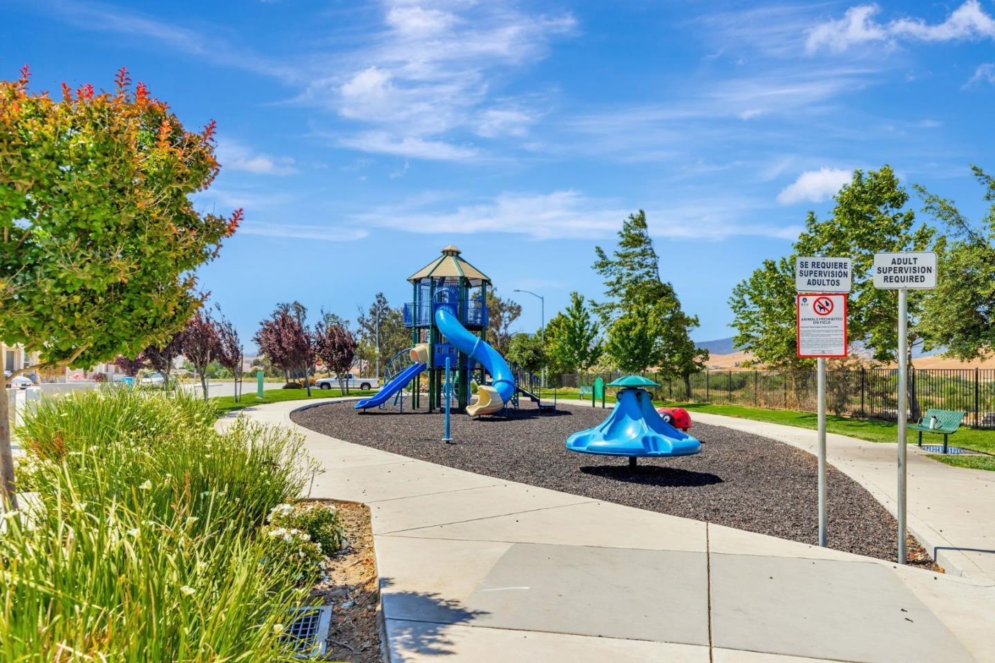 Detail Gallery Image 26 of 26 For 1254 Steinbeck Dr, Hollister,  CA 95023 - 3 Beds | 2 Baths