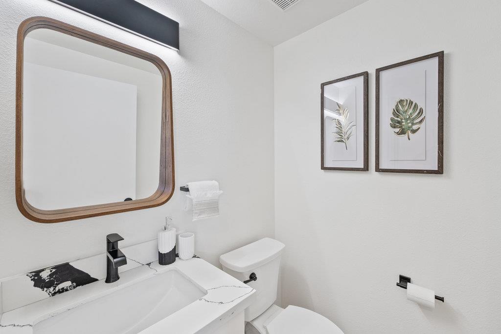 Detail Gallery Image 14 of 36 For 751 7th Ave, Santa Cruz,  CA 95062 - 2 Beds | 2/1 Baths