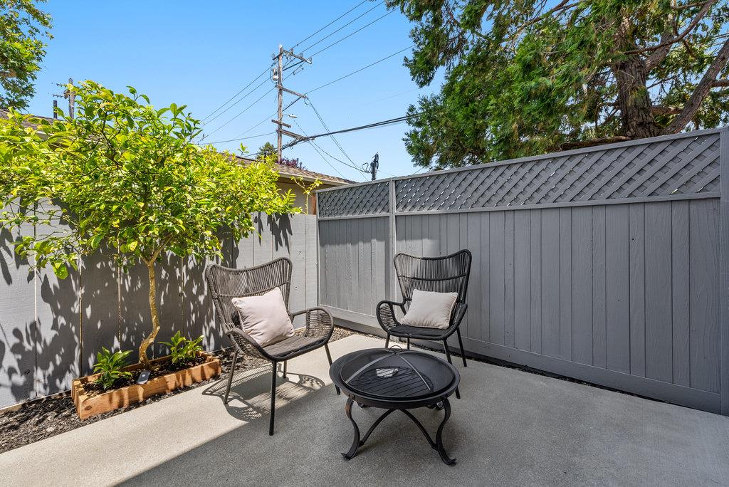 Detail Gallery Image 29 of 36 For 751 7th Ave, Santa Cruz,  CA 95062 - 2 Beds | 2/1 Baths