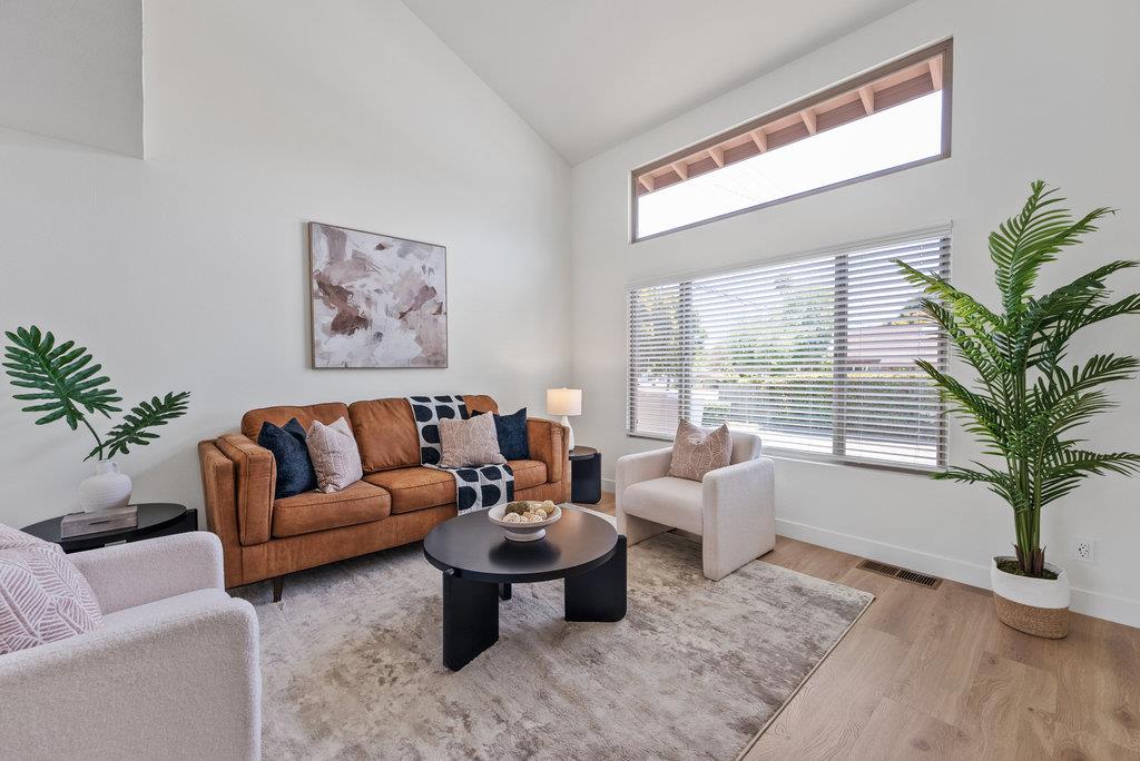 Detail Gallery Image 6 of 36 For 751 7th Ave, Santa Cruz,  CA 95062 - 2 Beds | 2/1 Baths