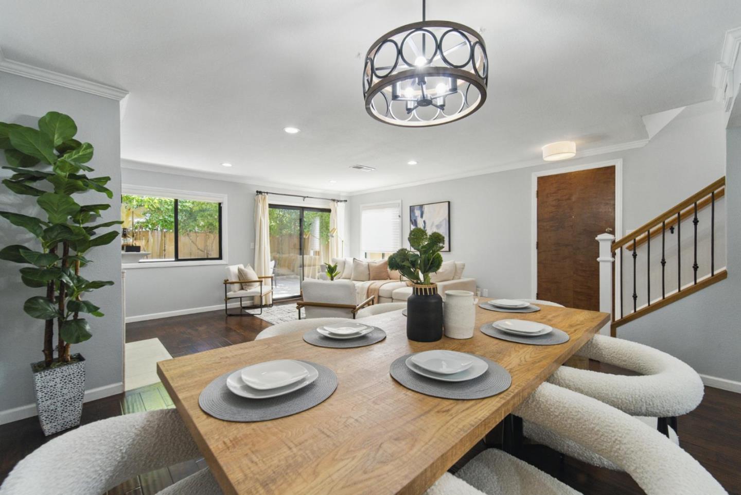 Detail Gallery Image 12 of 26 For 2082 Wente Way, San Jose,  CA 95125 - 2 Beds | 2/1 Baths