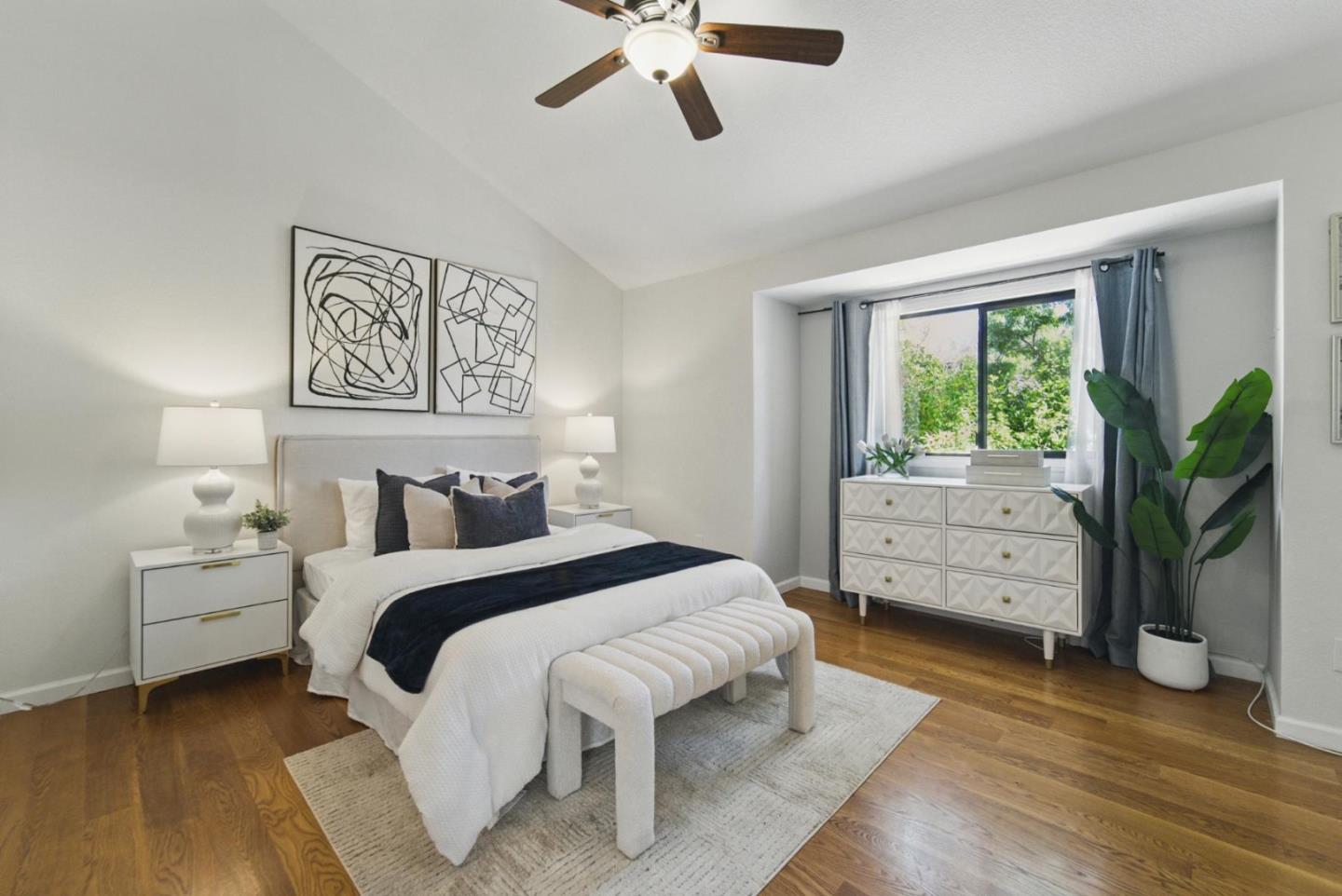 Detail Gallery Image 19 of 26 For 2082 Wente Way, San Jose,  CA 95125 - 2 Beds | 2/1 Baths