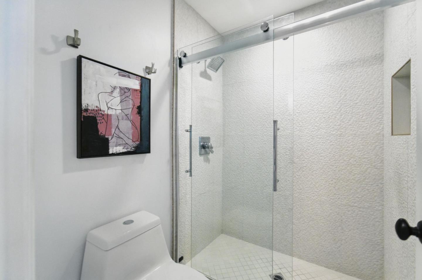Detail Gallery Image 21 of 26 For 2082 Wente Way, San Jose,  CA 95125 - 2 Beds | 2/1 Baths