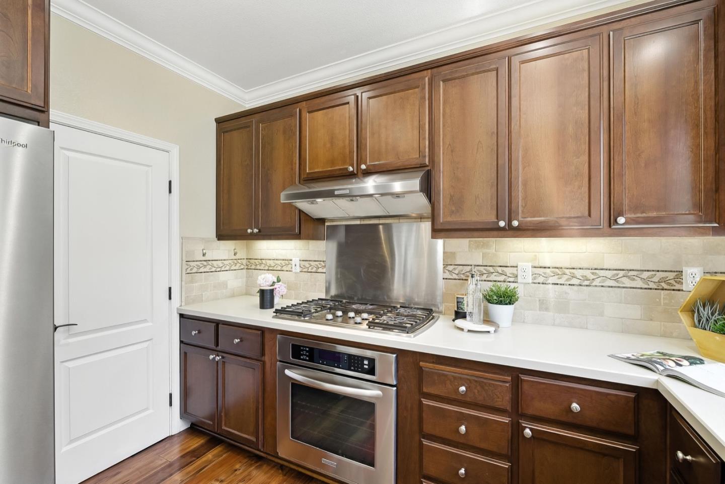 Detail Gallery Image 14 of 45 For 1042 Rock Ave, San Jose,  CA 95131 - 4 Beds | 2/1 Baths