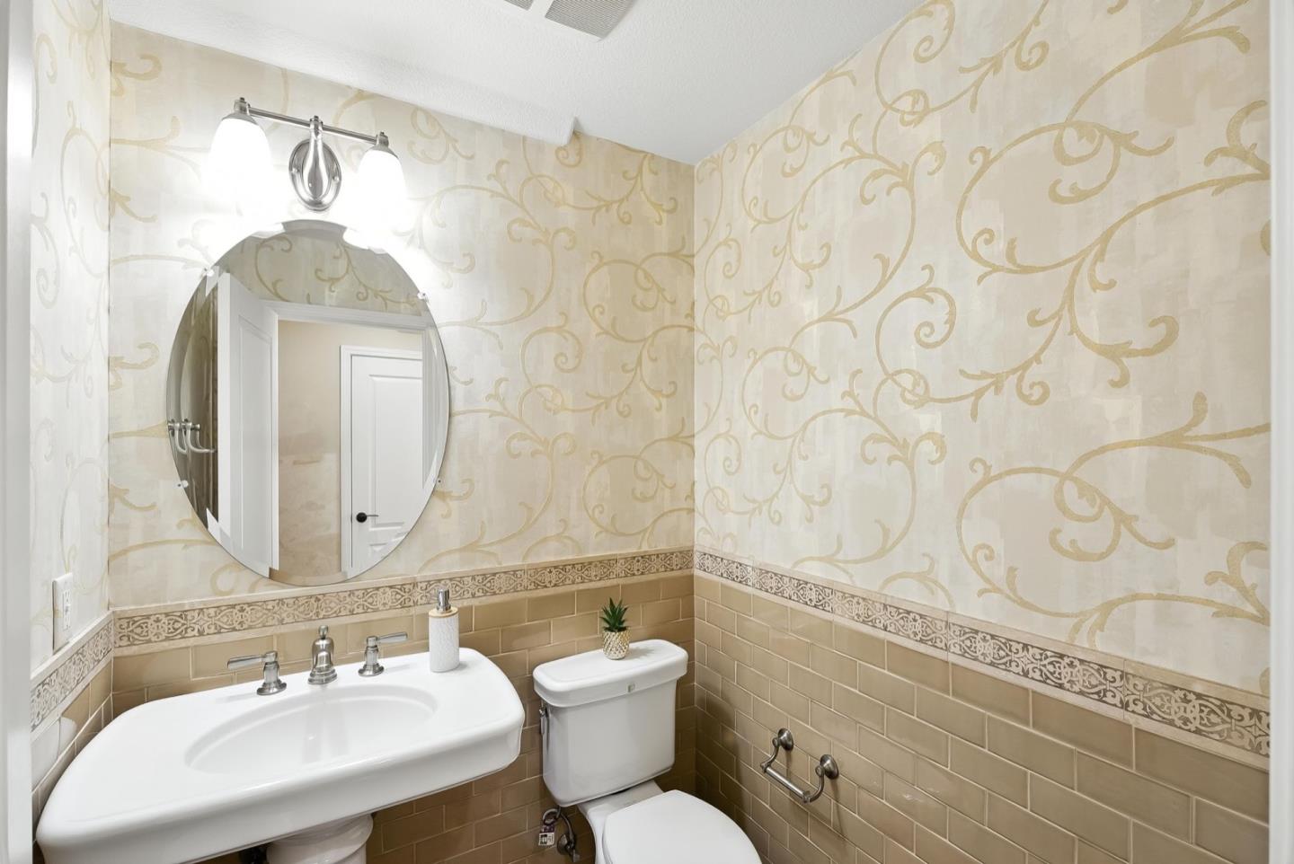 Detail Gallery Image 22 of 45 For 1042 Rock Ave, San Jose,  CA 95131 - 4 Beds | 2/1 Baths