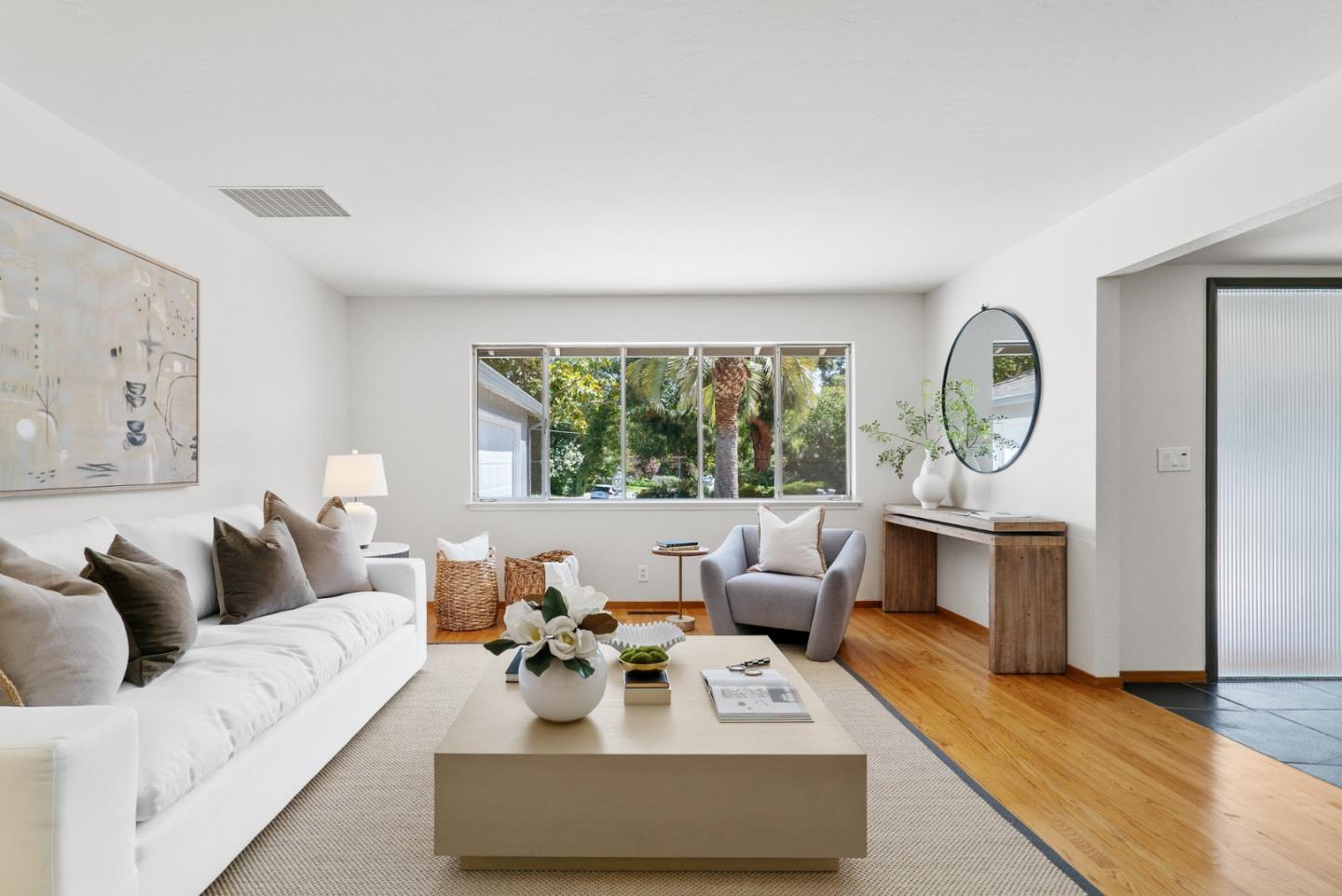 Detail Gallery Image 8 of 46 For 2050 Wooded Glen Dr, Los Altos,  CA 94024 - 3 Beds | 2/1 Baths