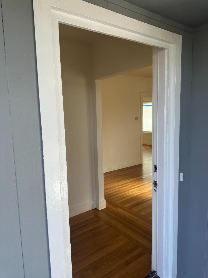 Detail Gallery Image 10 of 63 For 3050 22nd Ave, Oakland,  CA 94602 - 2 Beds | 1 Baths