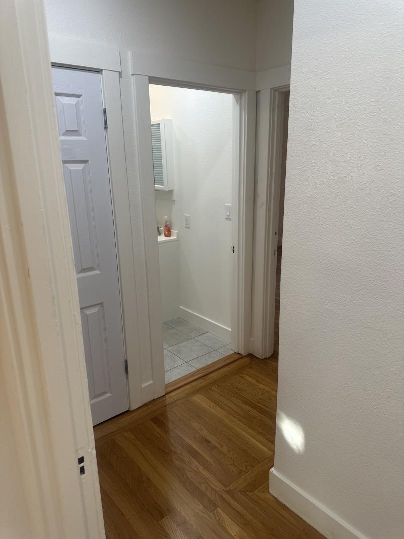 Detail Gallery Image 19 of 63 For 3050 22nd Ave, Oakland,  CA 94602 - 2 Beds | 1 Baths