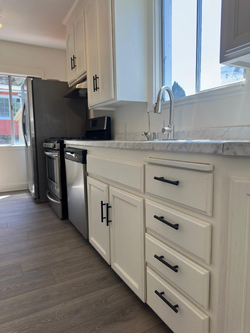 Detail Gallery Image 36 of 63 For 3050 22nd Ave, Oakland,  CA 94602 - 2 Beds | 1 Baths