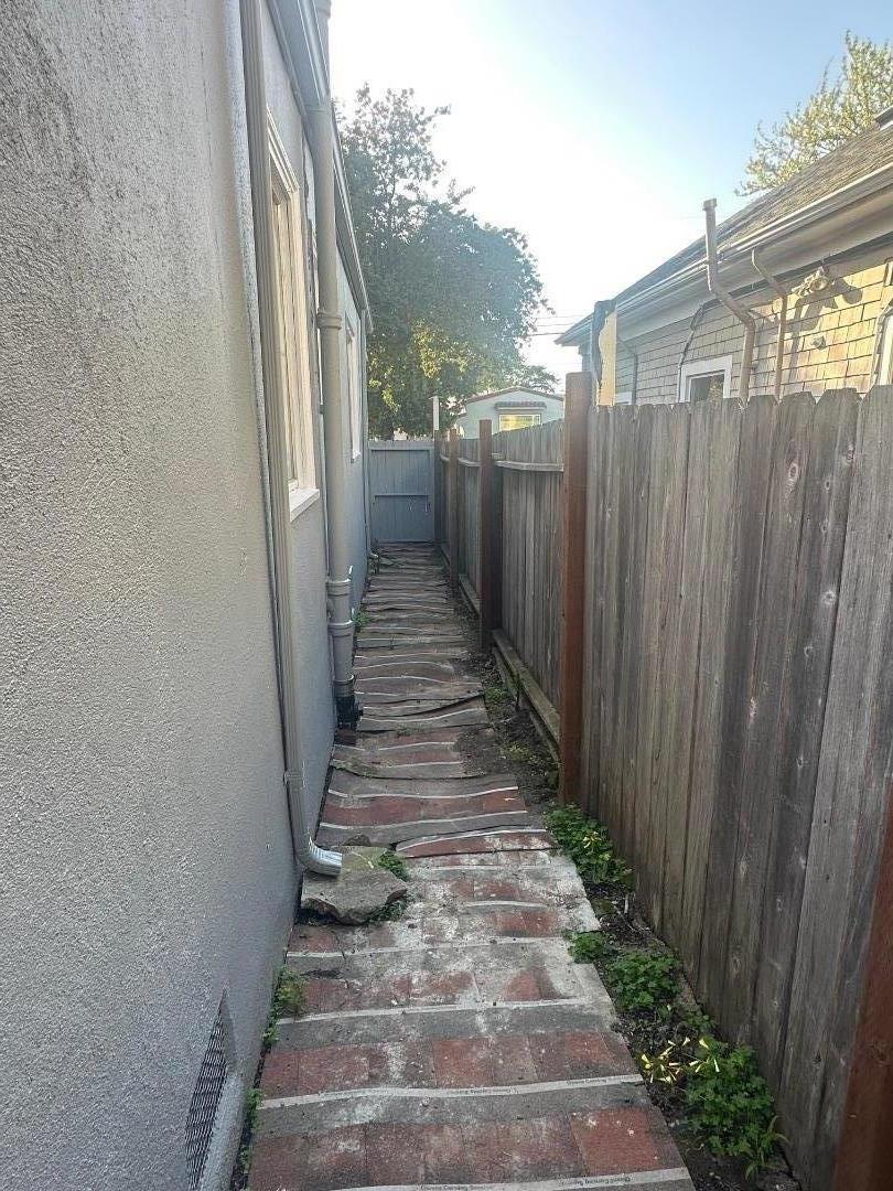 Detail Gallery Image 55 of 63 For 3050 22nd Ave, Oakland,  CA 94602 - 2 Beds | 1 Baths