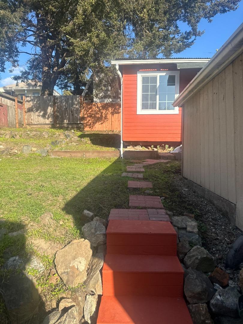 Detail Gallery Image 57 of 63 For 3050 22nd Ave, Oakland,  CA 94602 - 2 Beds | 1 Baths