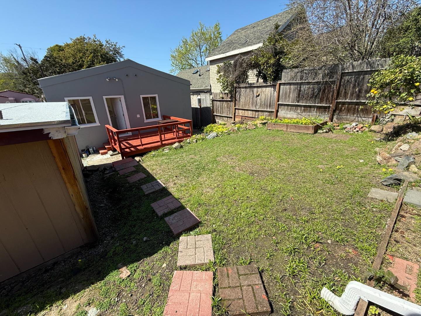 Detail Gallery Image 60 of 63 For 3050 22nd Ave, Oakland,  CA 94602 - 2 Beds | 1 Baths