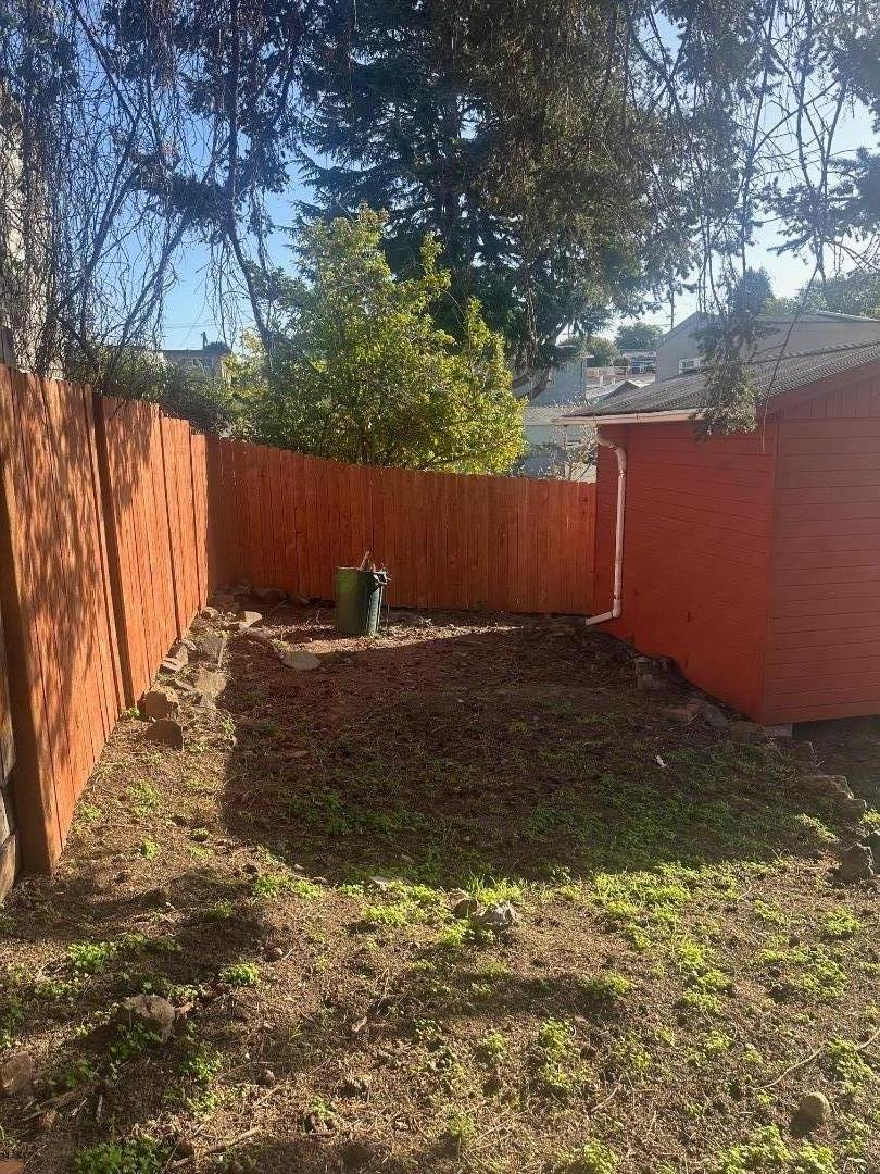 Detail Gallery Image 62 of 63 For 3050 22nd Ave, Oakland,  CA 94602 - 2 Beds | 1 Baths
