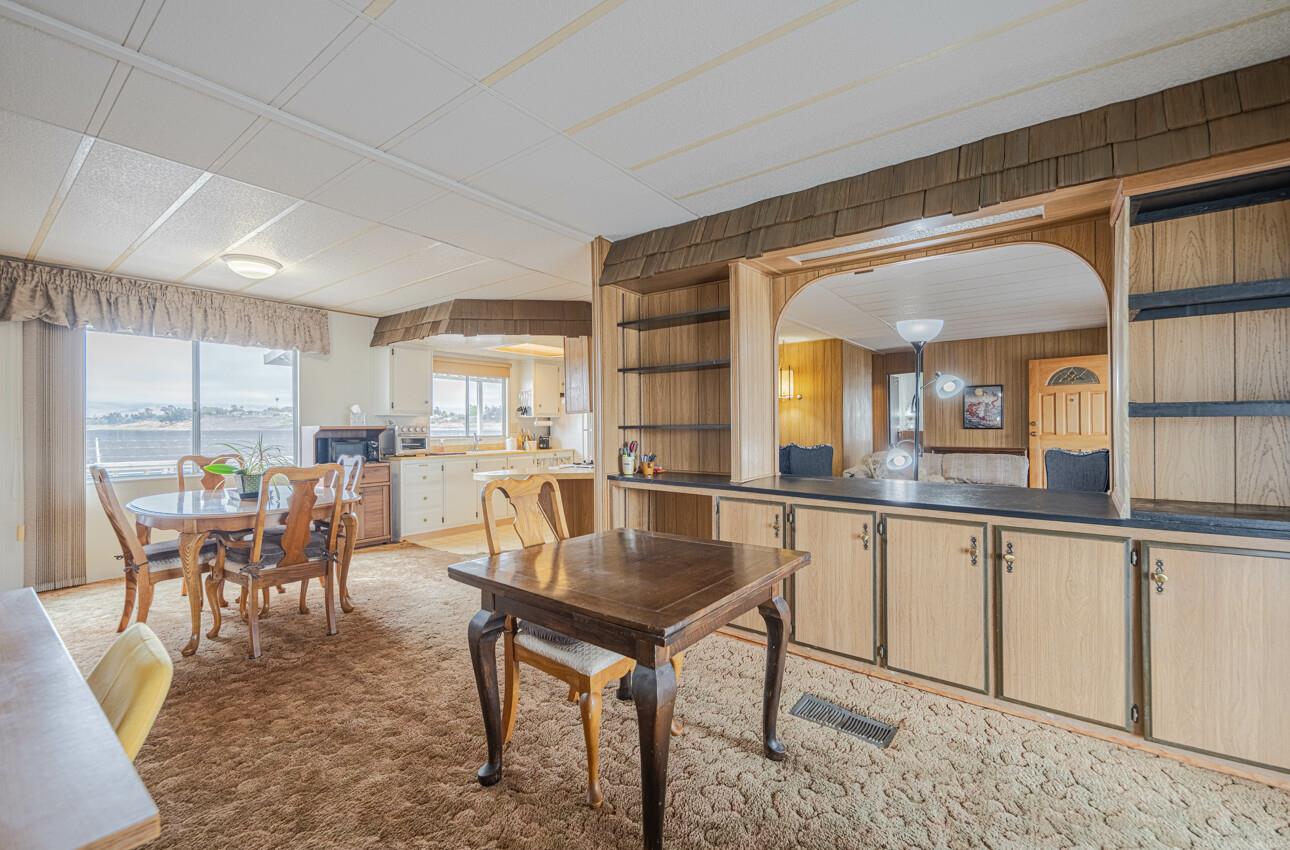 Detail Gallery Image 19 of 49 For 150 Kern St #39,  Salinas,  CA 93905 - 3 Beds | 2 Baths