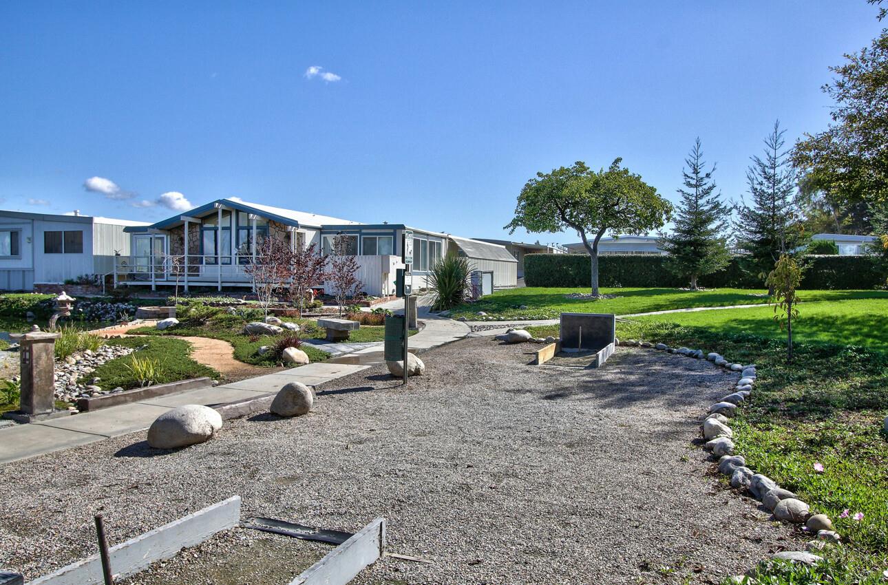 Detail Gallery Image 43 of 49 For 150 Kern St #39,  Salinas,  CA 93905 - 3 Beds | 2 Baths