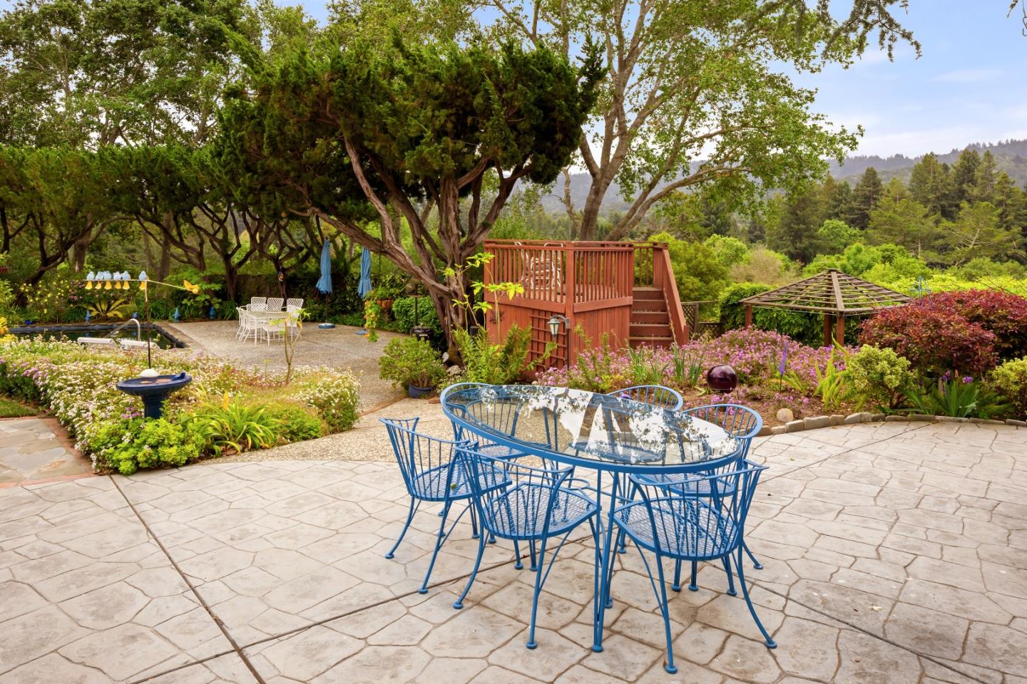 Detail Gallery Image 32 of 43 For 1175 Westridge Dr, Portola Valley,  CA 94028 - 4 Beds | 3 Baths