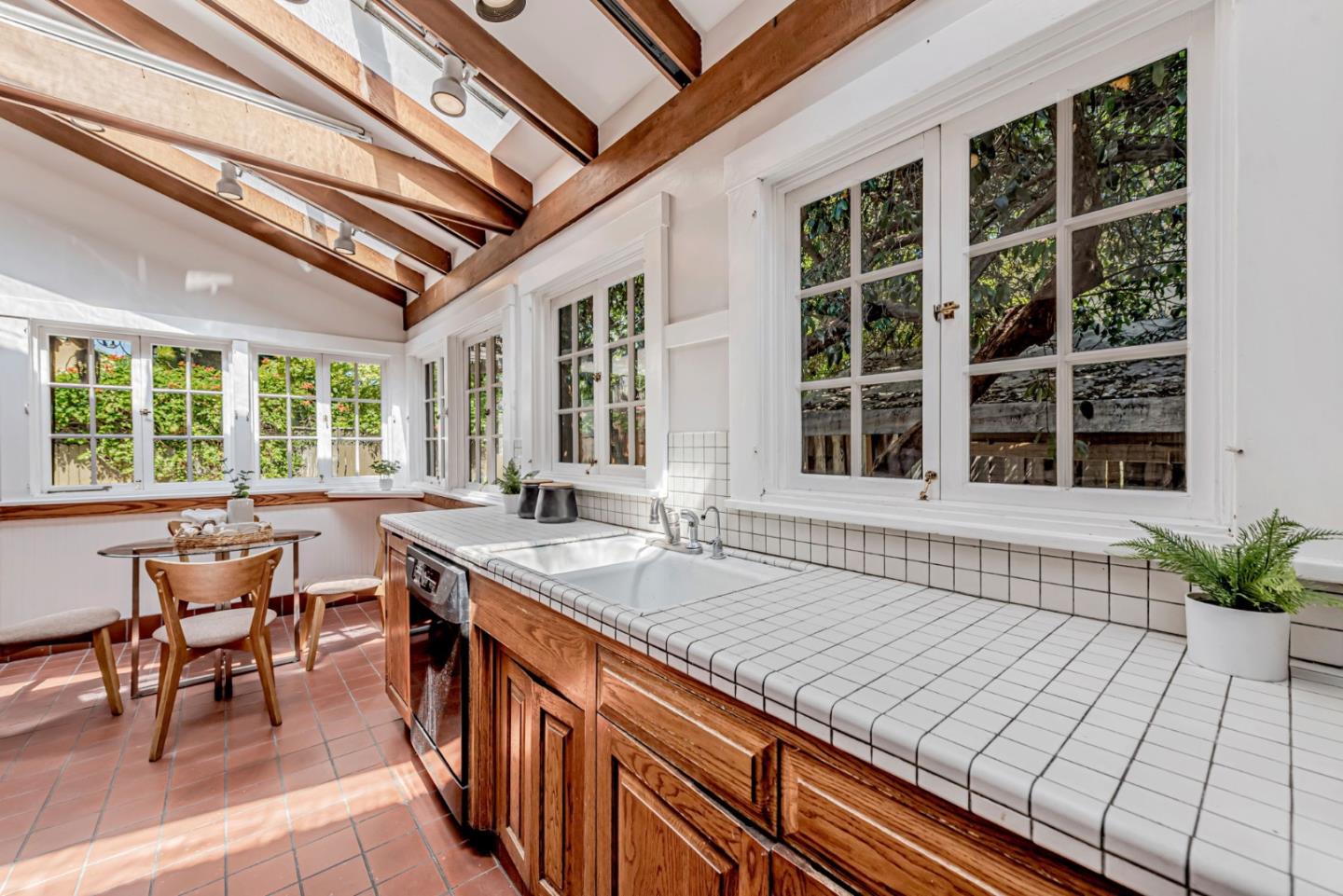 Detail Gallery Image 11 of 45 For 640 S 15th St, San Jose,  CA 95112 - 2 Beds | 1 Baths