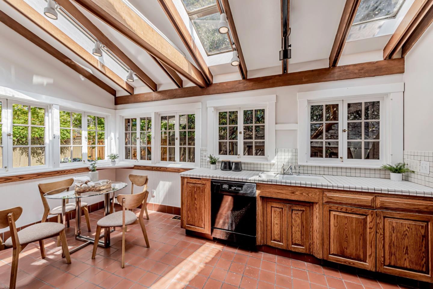 Detail Gallery Image 15 of 45 For 640 S 15th St, San Jose,  CA 95112 - 2 Beds | 1 Baths