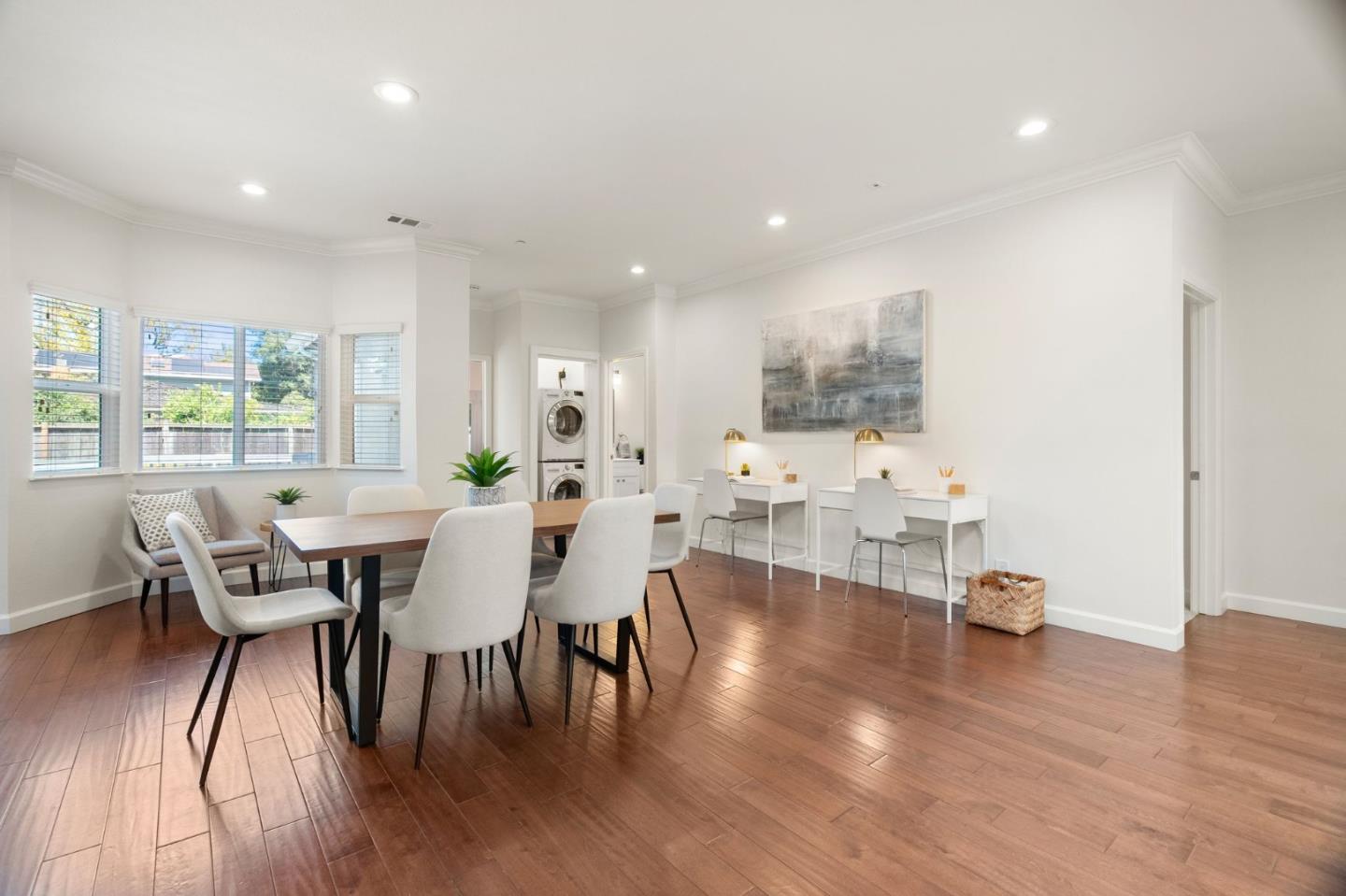 Detail Gallery Image 7 of 39 For 261 N Frances St, Sunnyvale,  CA 94086 - 3 Beds | 2/1 Baths