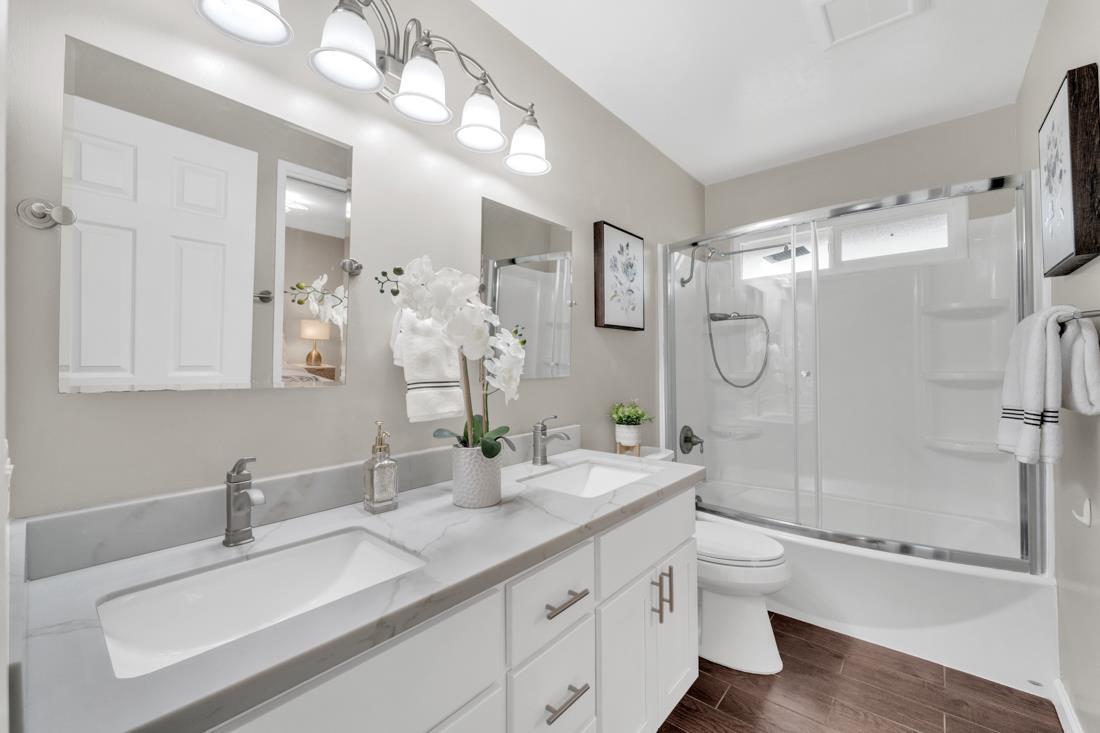 Detail Gallery Image 23 of 44 For 4926 Poplar Terrace, Campbell,  CA 95008 - 3 Beds | 1/1 Baths