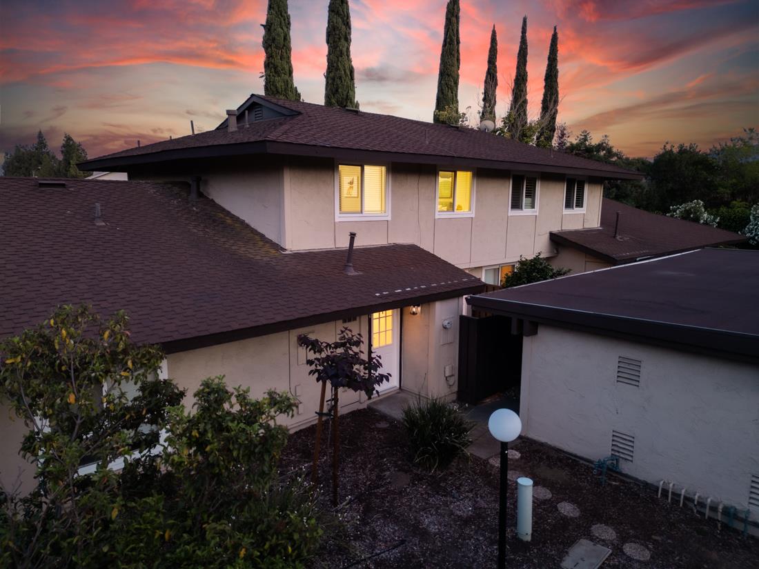 Detail Gallery Image 34 of 44 For 4926 Poplar Terrace, Campbell,  CA 95008 - 3 Beds | 1/1 Baths