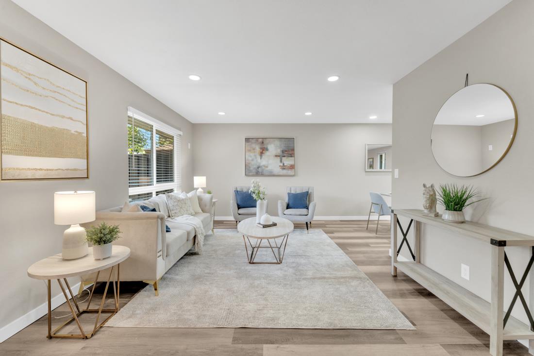 Detail Gallery Image 8 of 44 For 4926 Poplar Terrace, Campbell,  CA 95008 - 3 Beds | 1/1 Baths