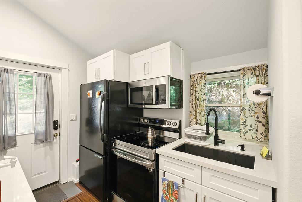 Detail Gallery Image 26 of 50 For 175 E Creek Rd, Felton,  CA 95018 - 4 Beds | 3 Baths